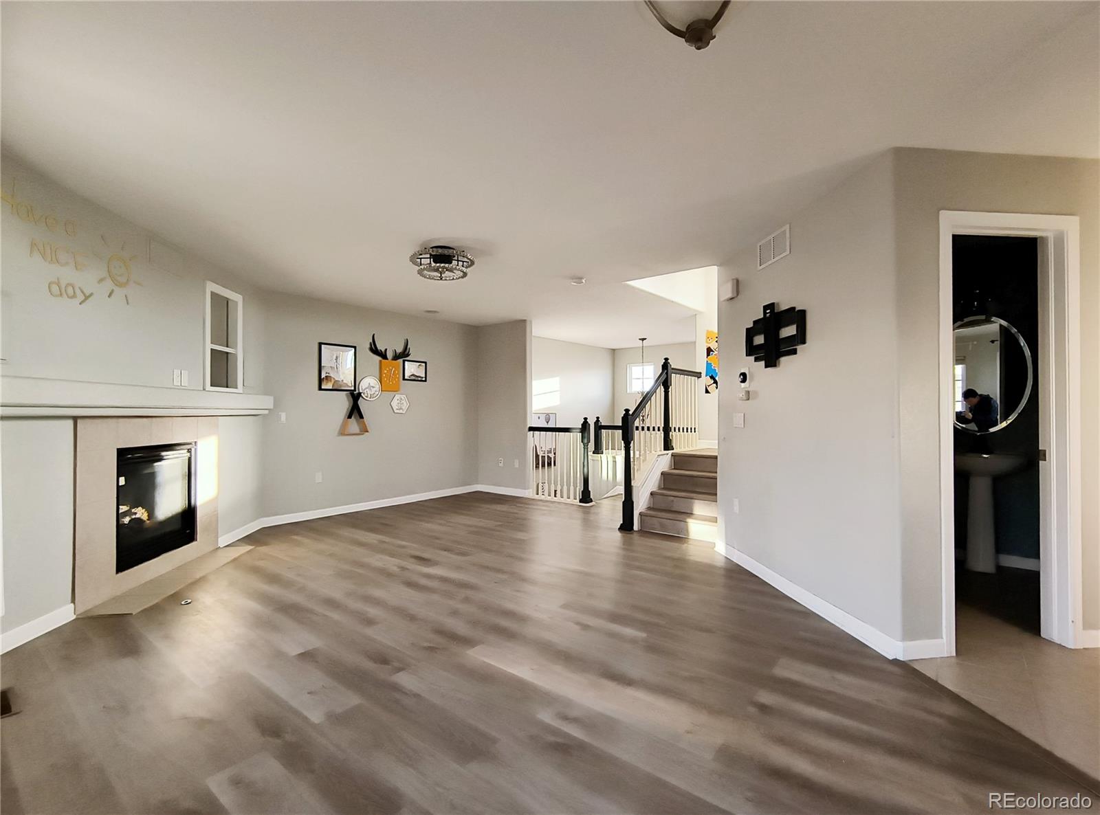 MLS Image #3 for 21993 e jamison place,aurora, Colorado