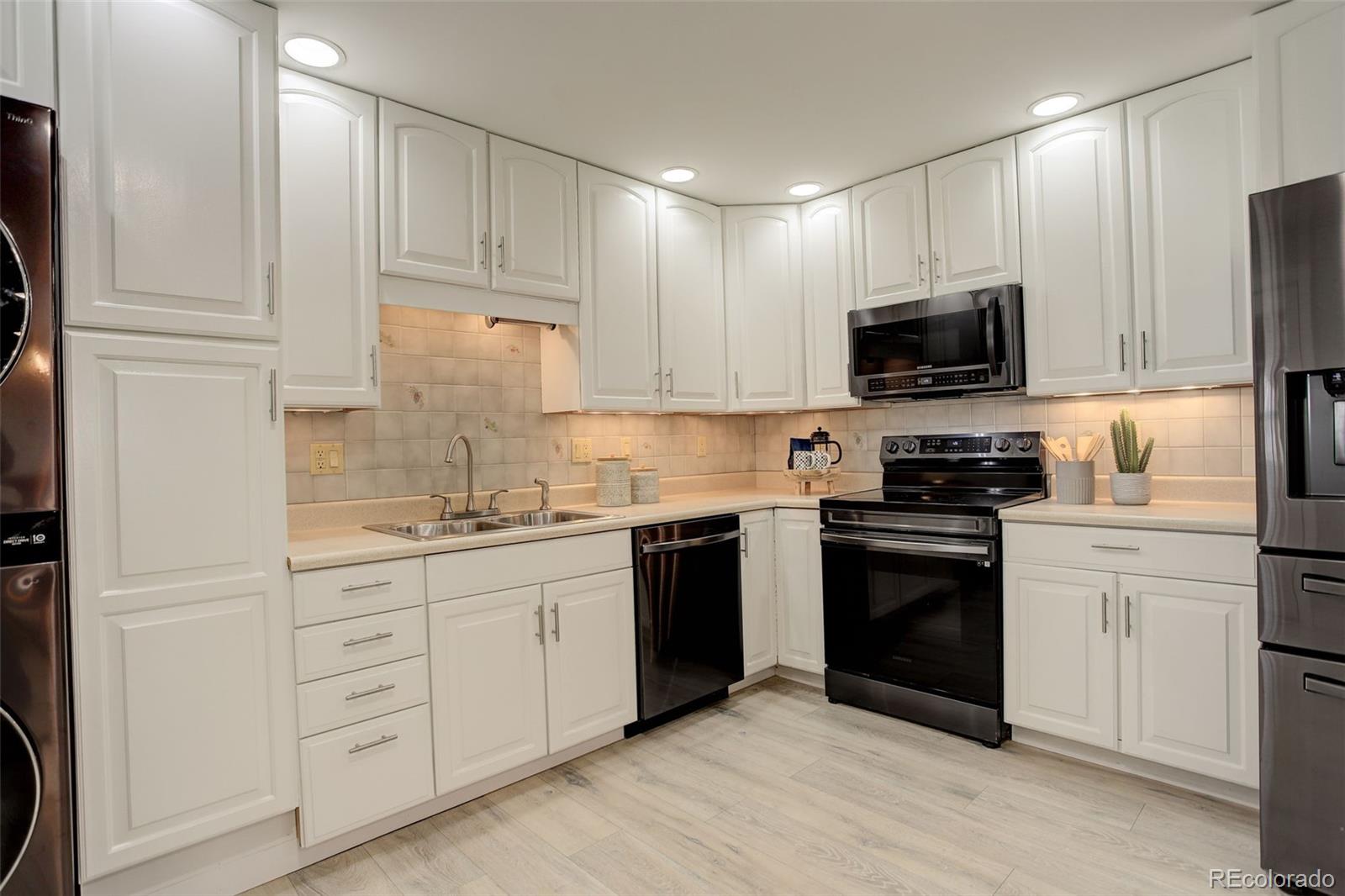 MLS Image #15 for 5946  urban street,arvada, Colorado