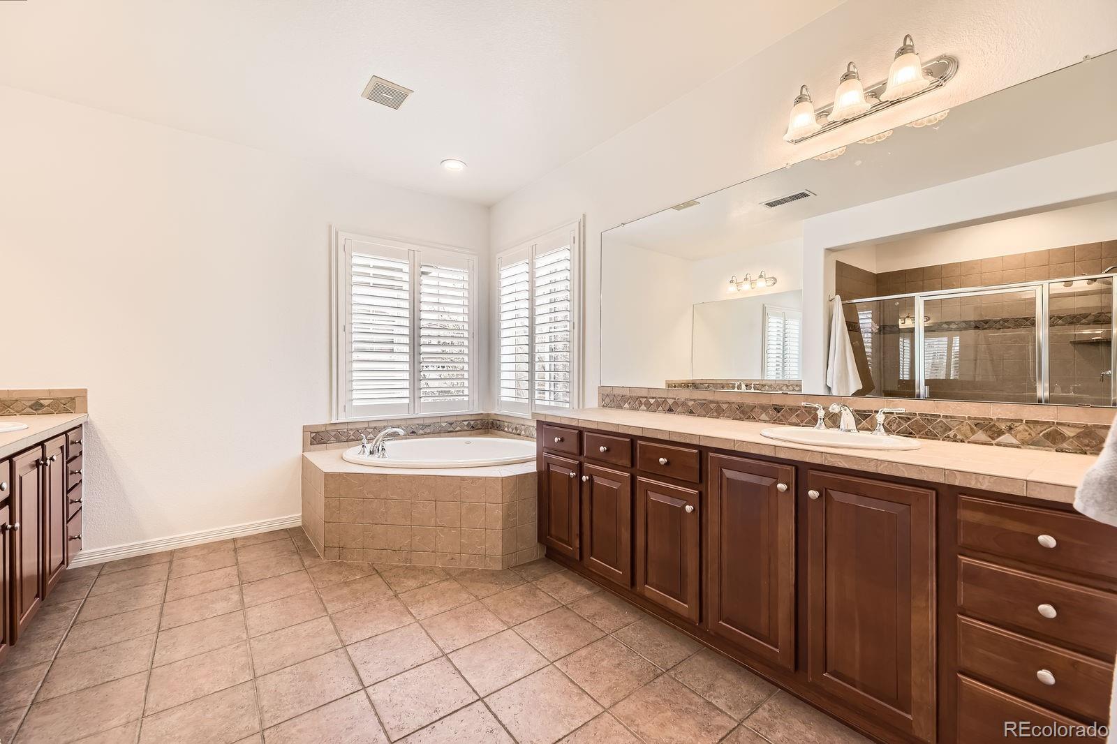 MLS Image #14 for 3880  fairbrook point,highlands ranch, Colorado