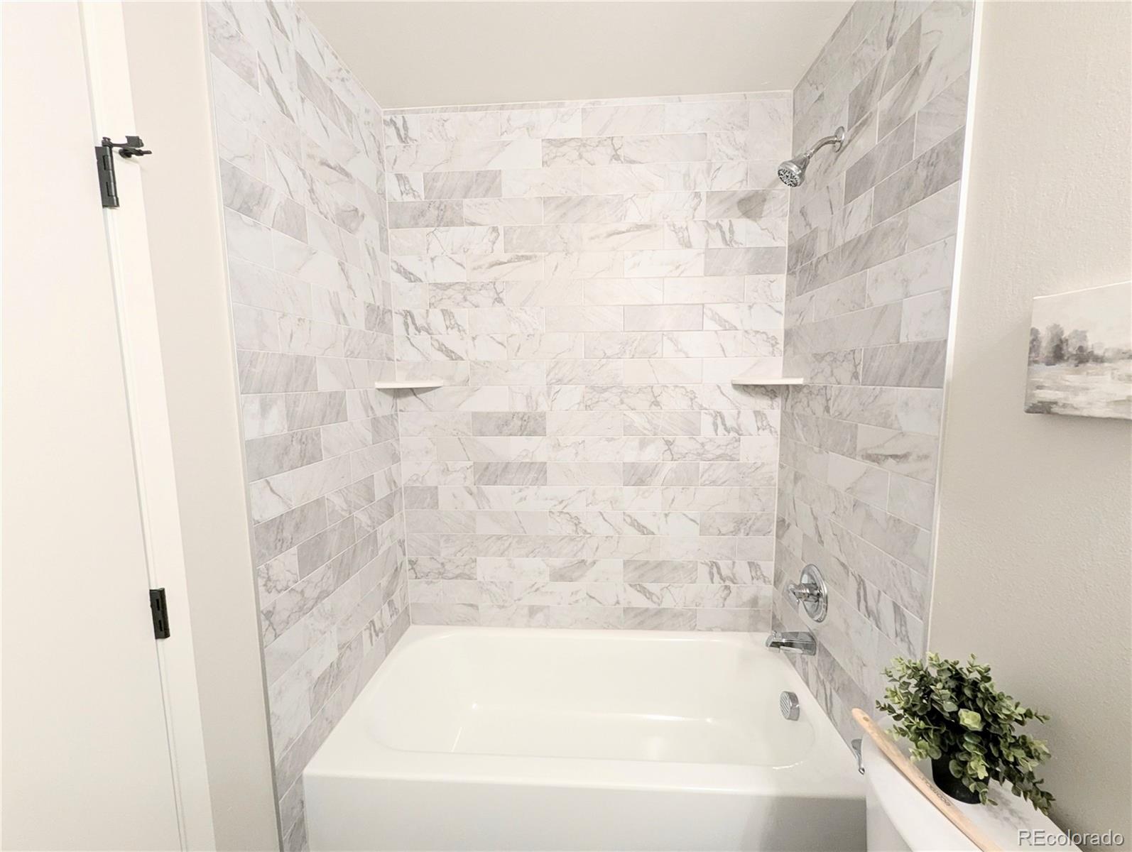 MLS Image #21 for 1250 s monaco parkway 19,denver, Colorado
