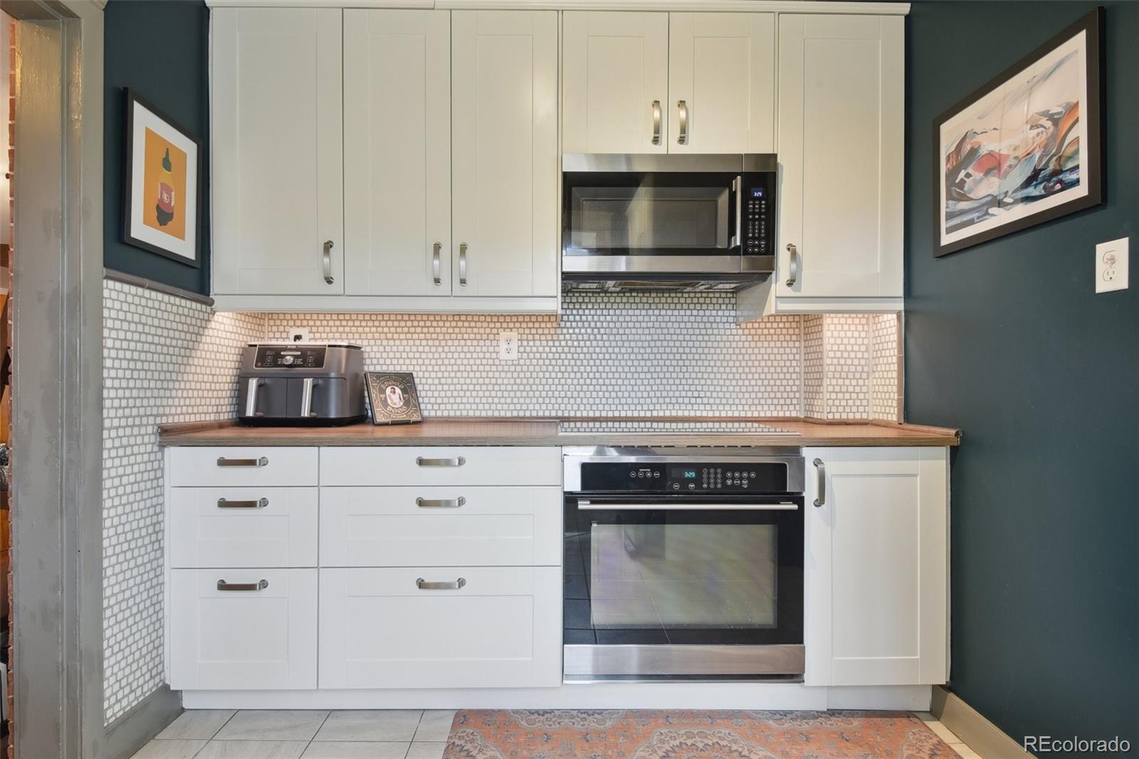 MLS Image #15 for 3907 s lincoln street,englewood, Colorado