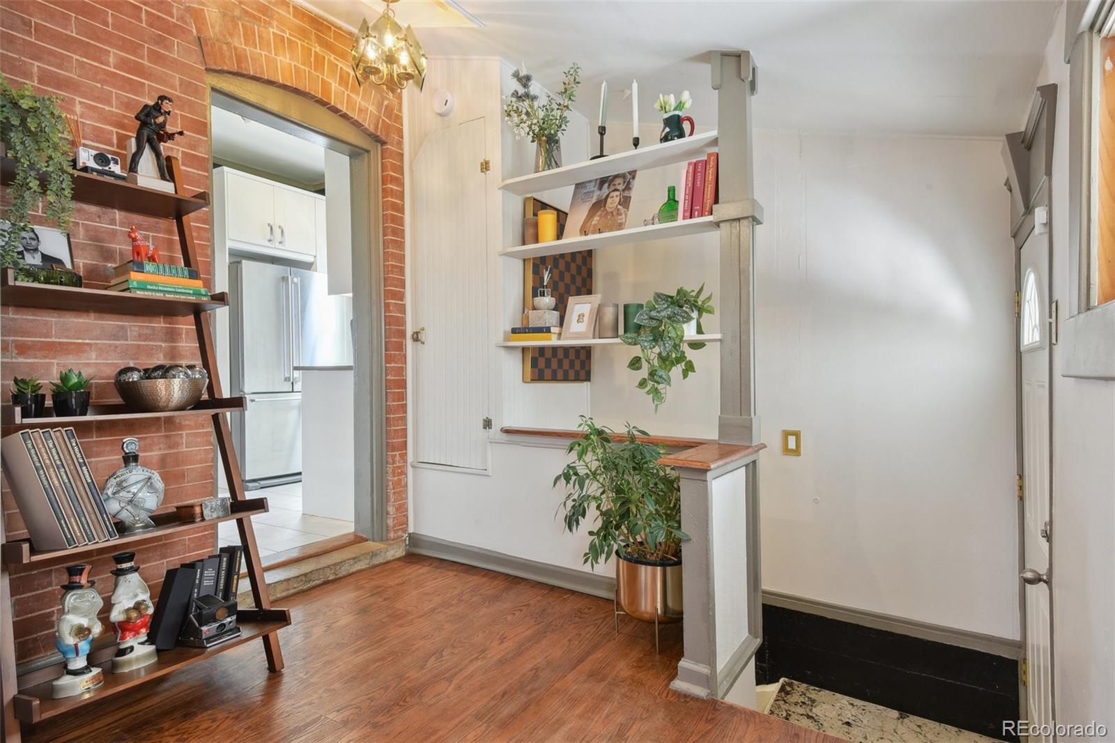 MLS Image #17 for 3907 s lincoln street,englewood, Colorado