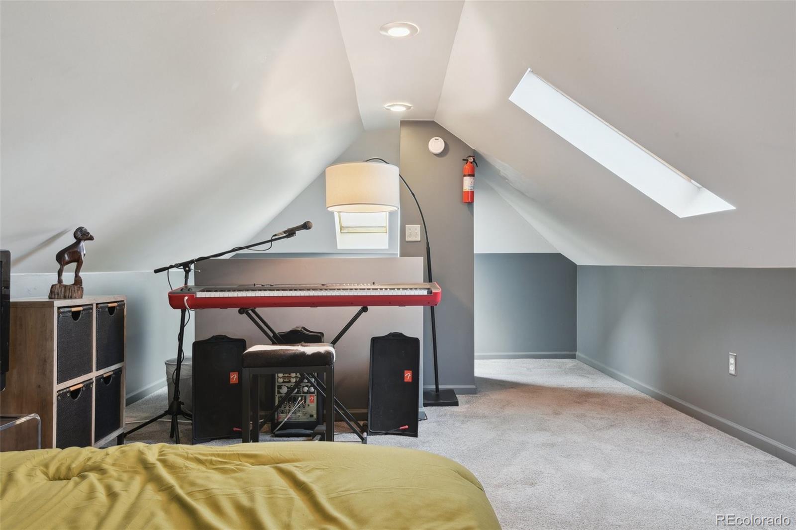 MLS Image #23 for 3907 s lincoln street,englewood, Colorado