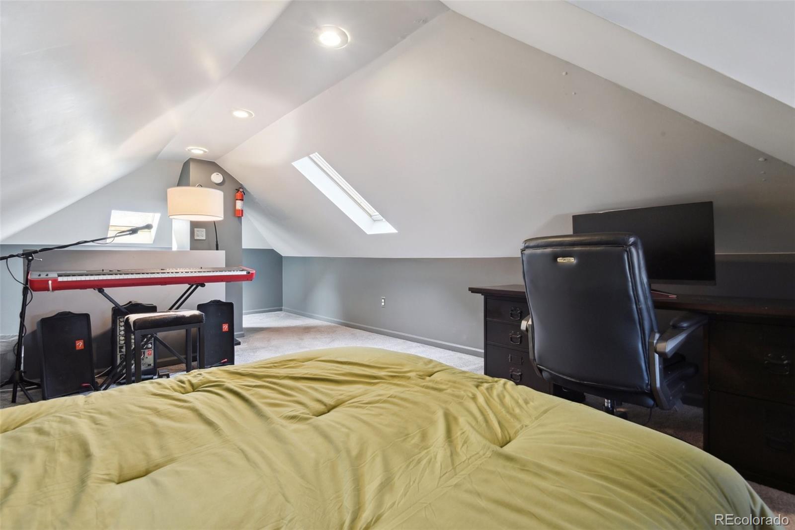 MLS Image #24 for 3907 s lincoln street,englewood, Colorado