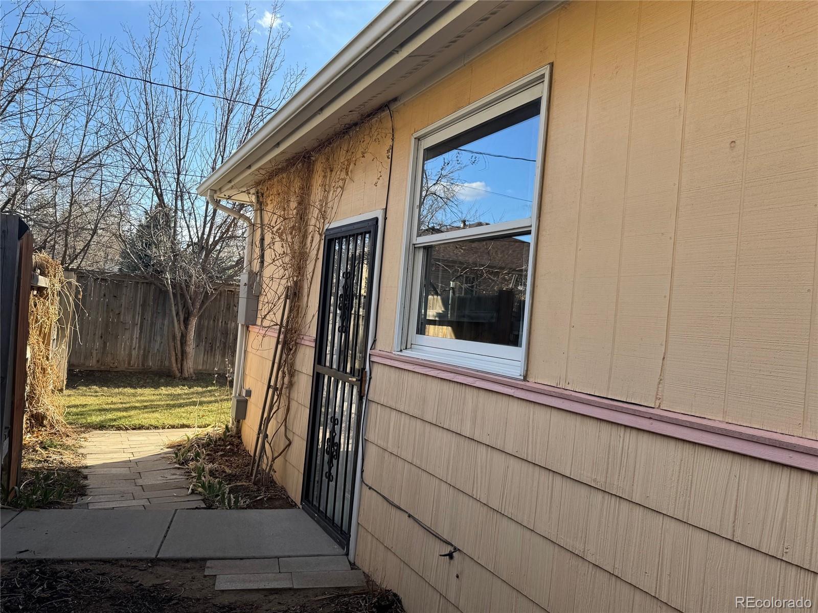 MLS Image #31 for 3907 s lincoln street,englewood, Colorado
