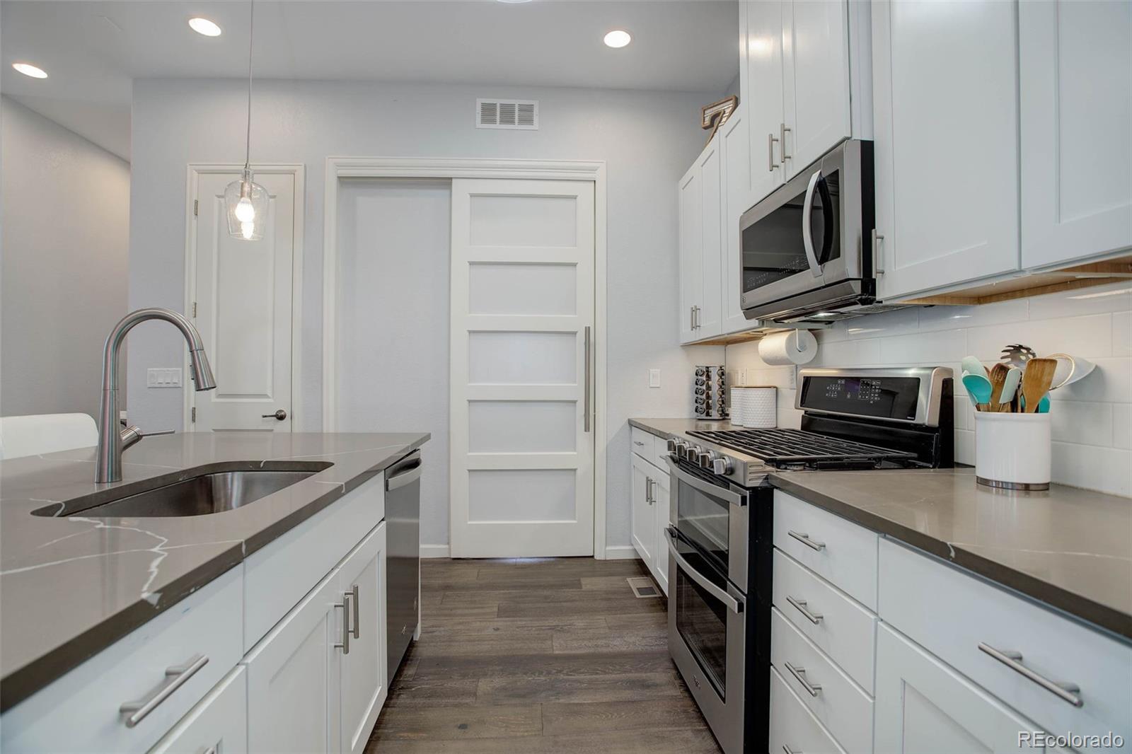 MLS Image #7 for 24963 e phillips place,aurora, Colorado