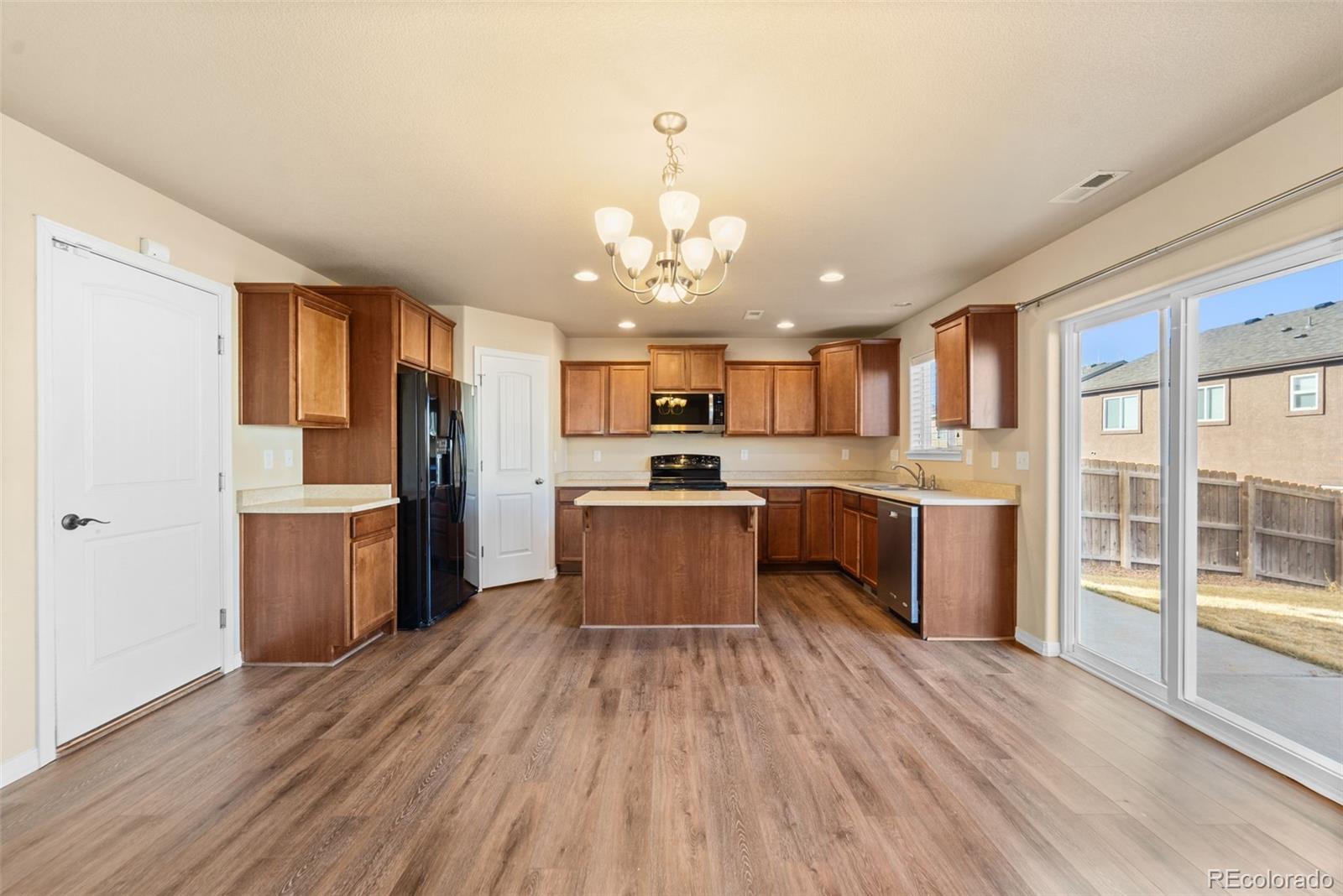 MLS Image #16 for 3946  reindeer circle,colorado springs, Colorado