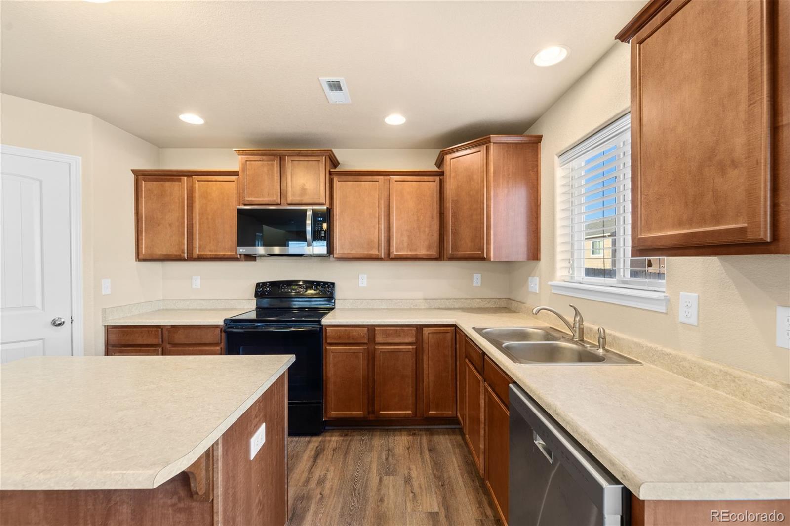 MLS Image #17 for 3946  reindeer circle,colorado springs, Colorado