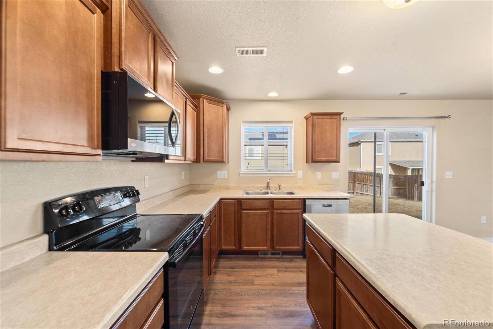 MLS Image #19 for 3946  reindeer circle,colorado springs, Colorado