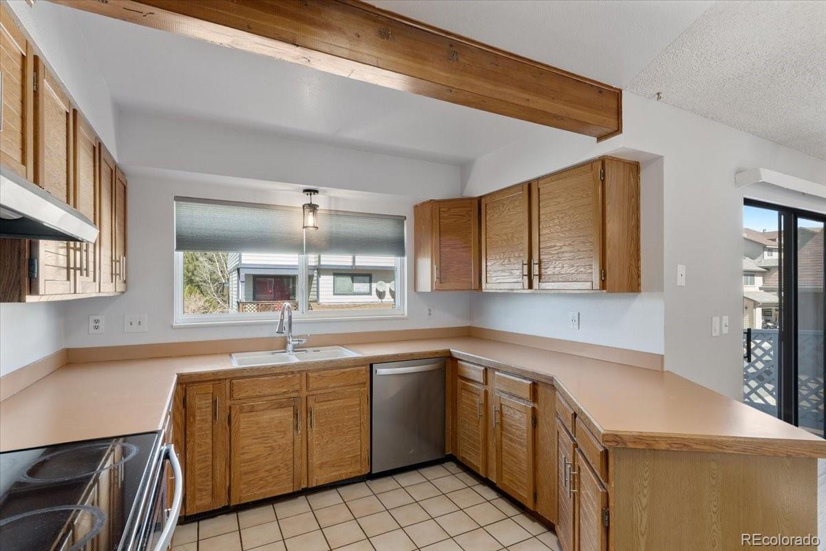 MLS Image #15 for 10470 w 83rd avenue,arvada, Colorado