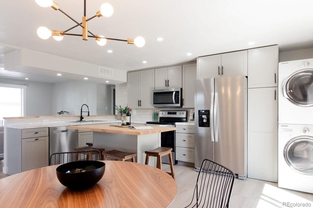 MLS Image #2 for 1024  stuart street,denver, Colorado