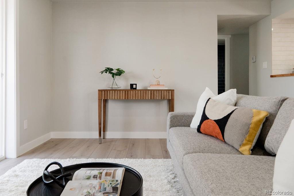 MLS Image #7 for 1024  stuart street,denver, Colorado