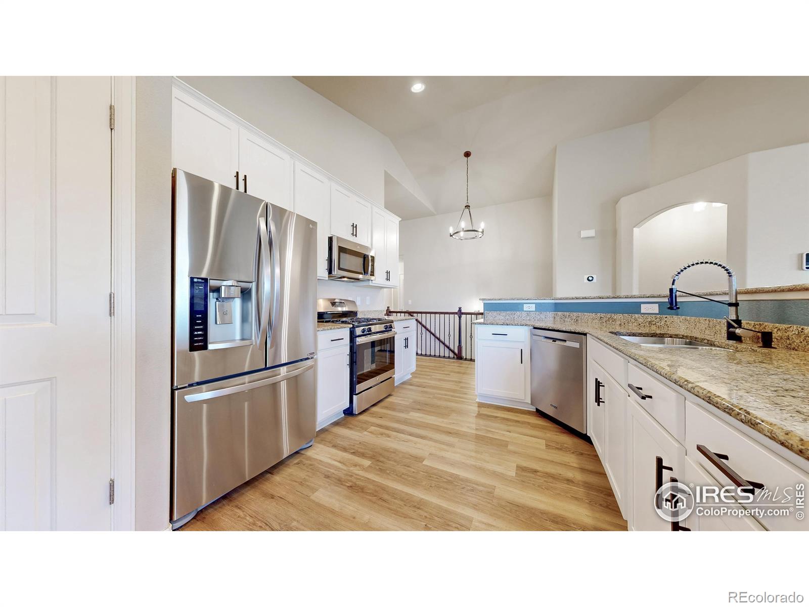 MLS Image #5 for 692  biscayne court,berthoud, Colorado