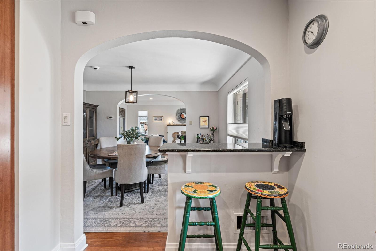 MLS Image #12 for 725  dahlia street,denver, Colorado