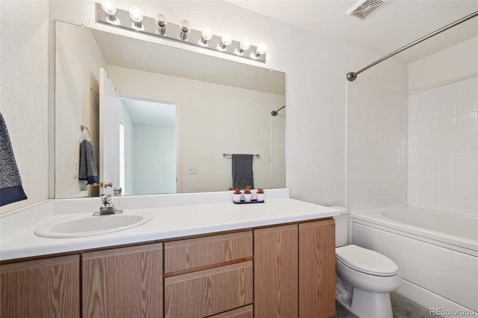 MLS Image #12 for 4865  gibraltar street,denver, Colorado