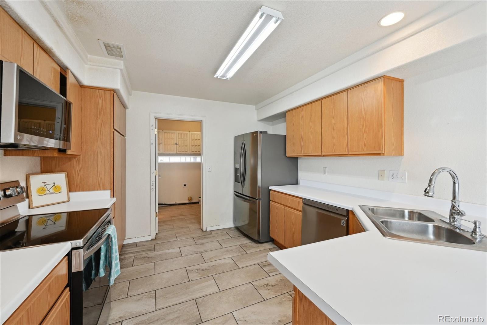 MLS Image #8 for 4865  gibraltar street,denver, Colorado