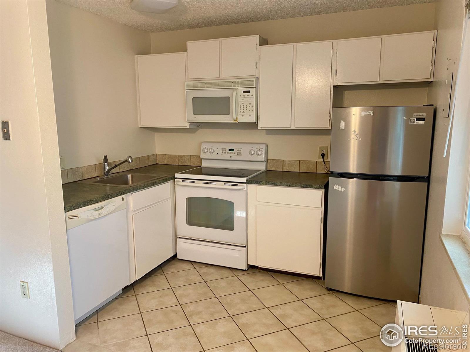 MLS Image #3 for 3161  madison avenue,boulder, Colorado