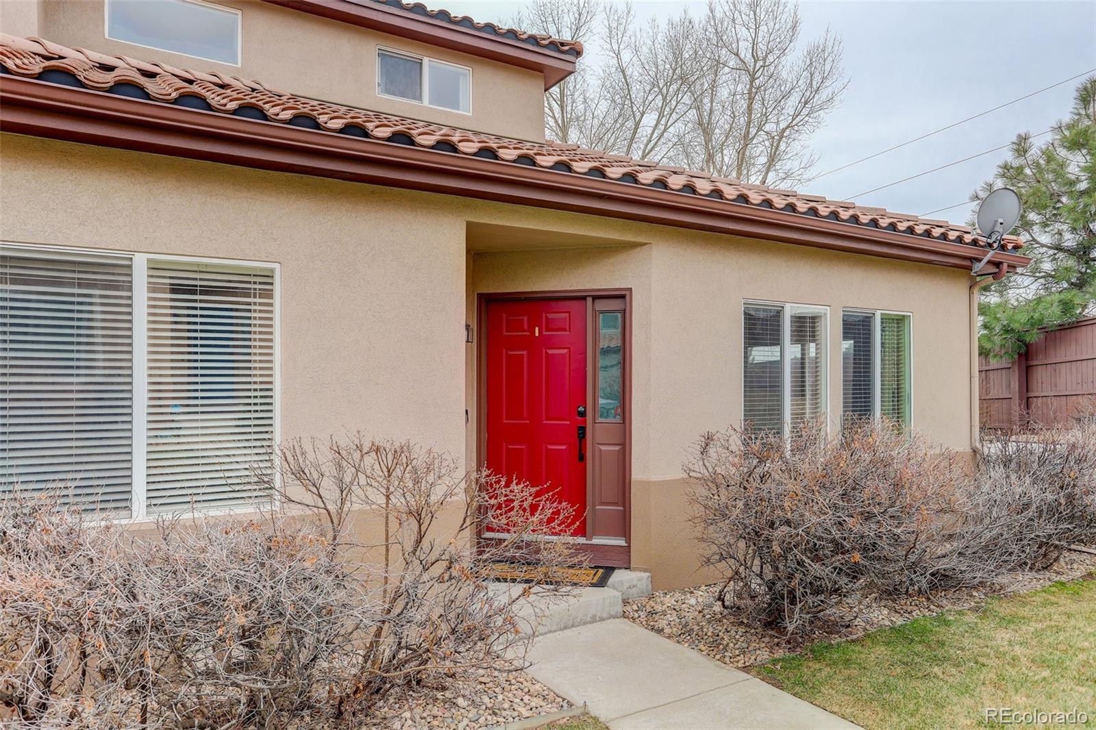 MLS Image #3 for 4543 s auckland court,aurora, Colorado