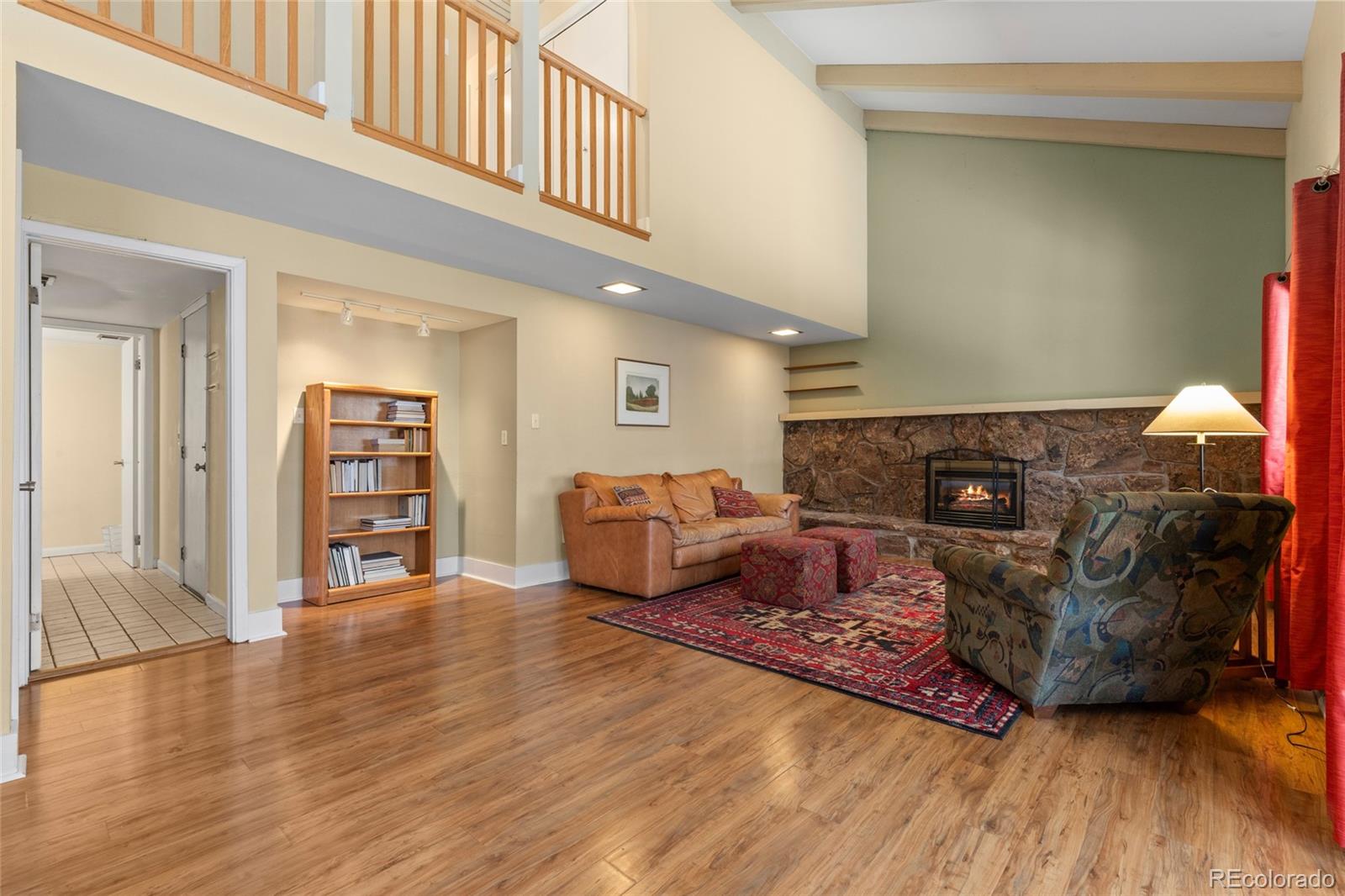 MLS Image #15 for 3970 s syracuse way,denver, Colorado