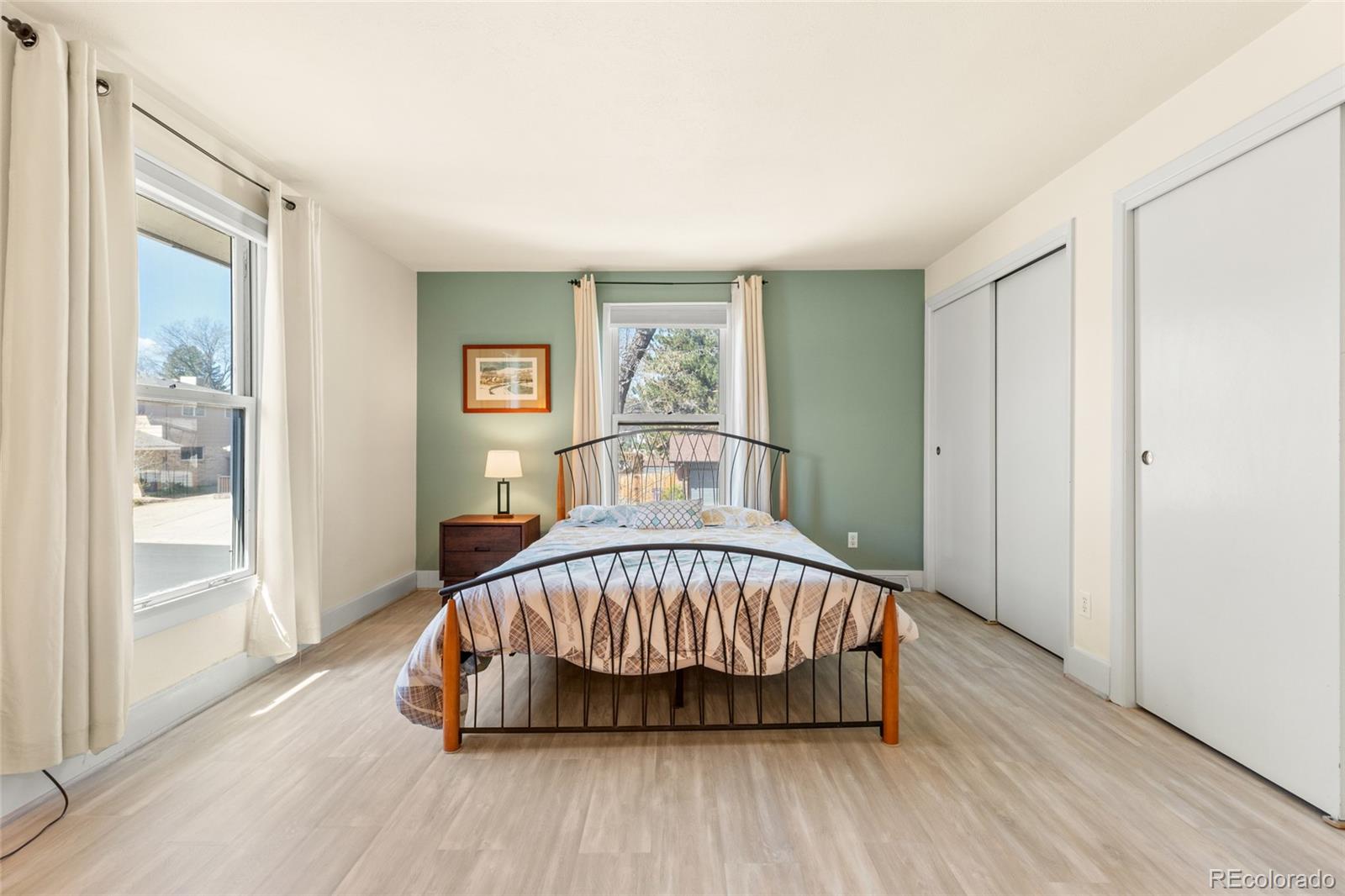 MLS Image #21 for 3970 s syracuse way,denver, Colorado