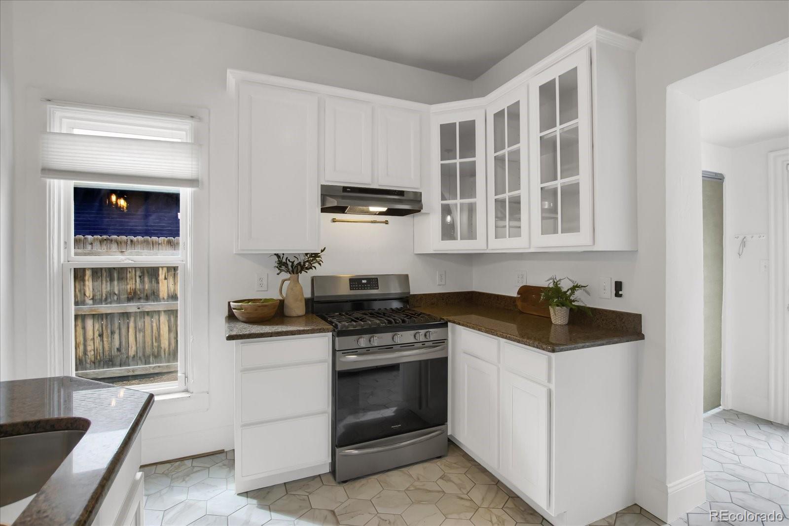 MLS Image #15 for 4017  king street,denver, Colorado