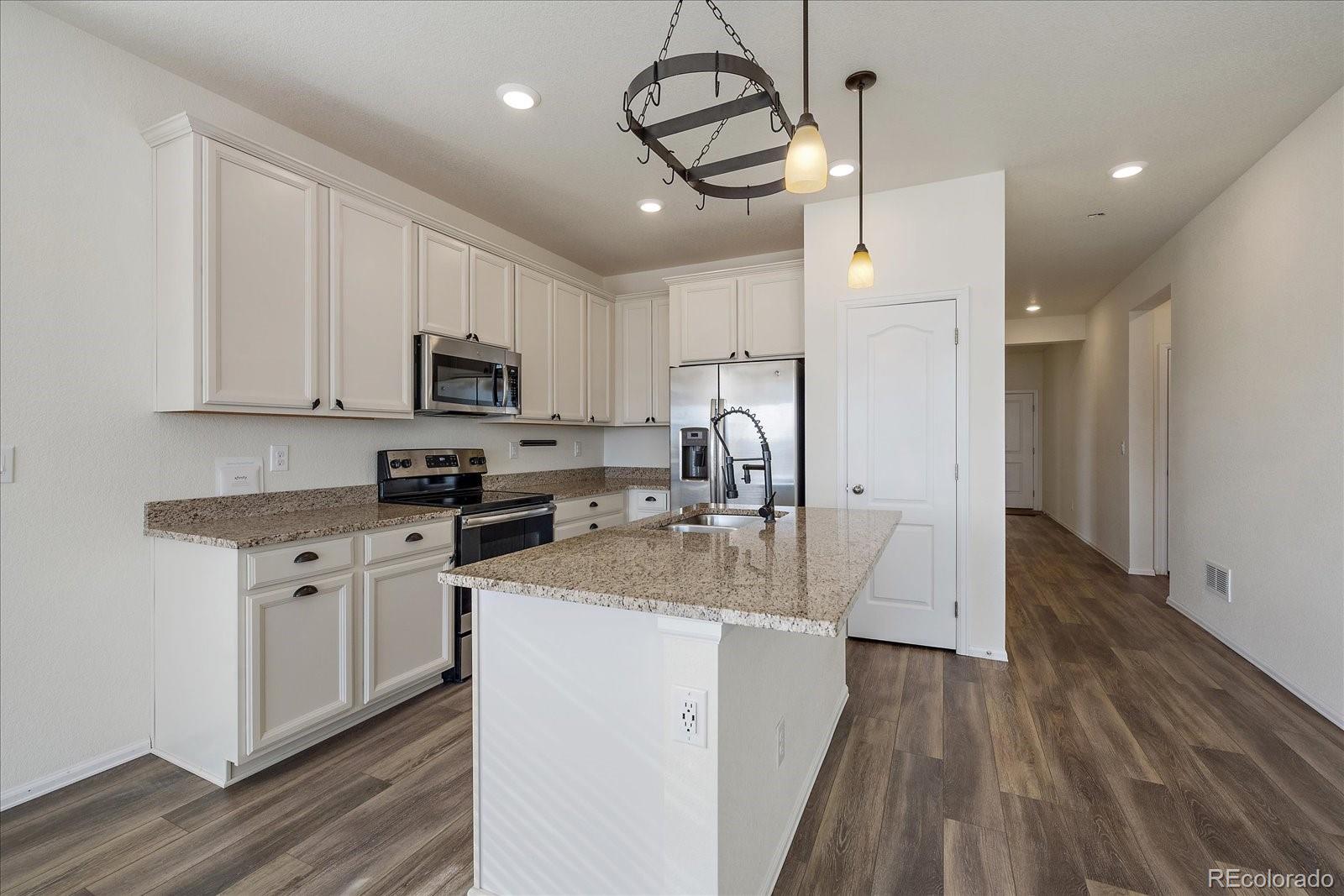 MLS Image #11 for 1110  black saddle street,elizabeth, Colorado