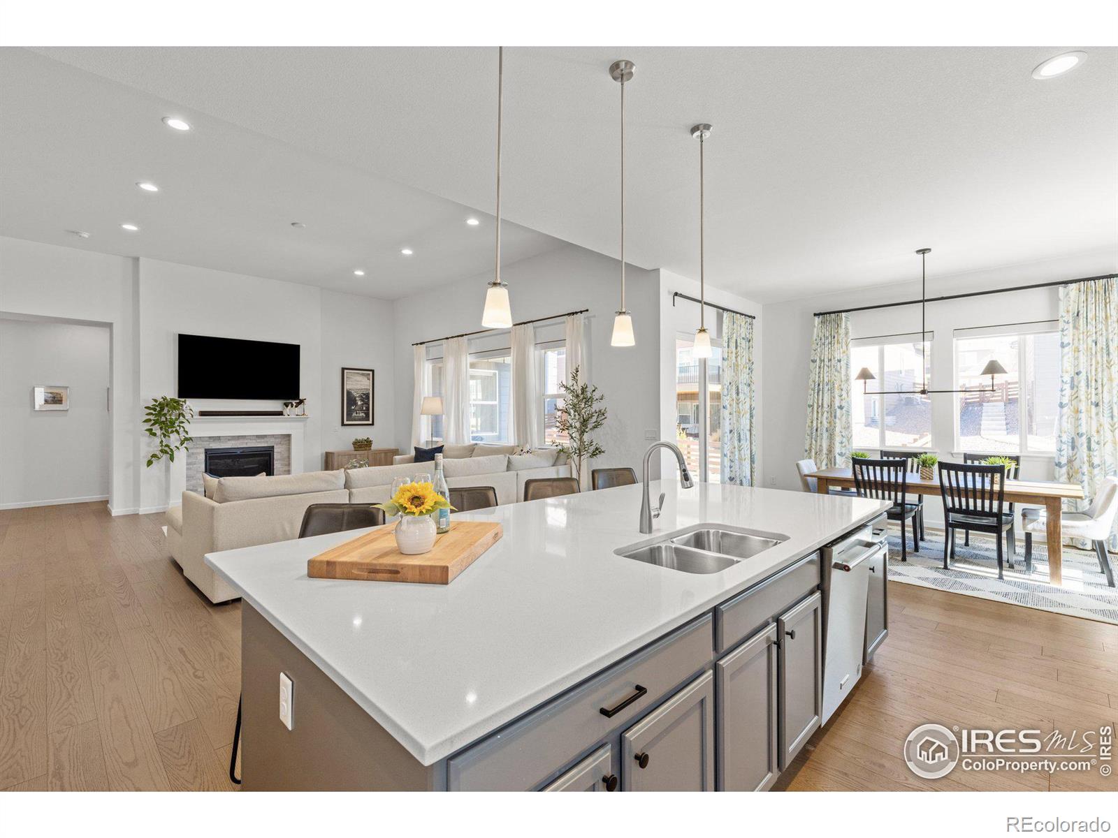 MLS Image #13 for 420  orion circle,erie, Colorado