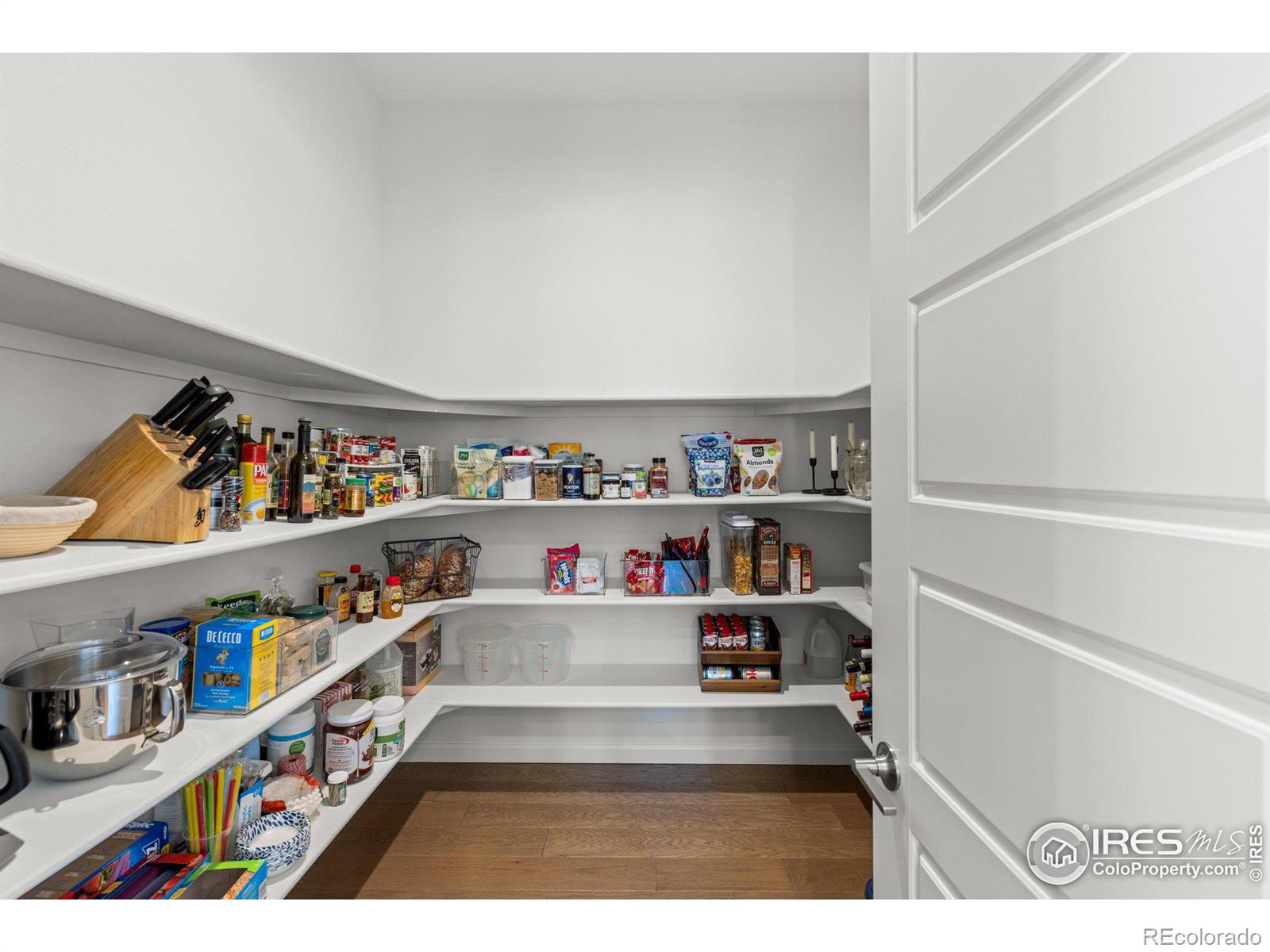 MLS Image #15 for 420  orion circle,erie, Colorado