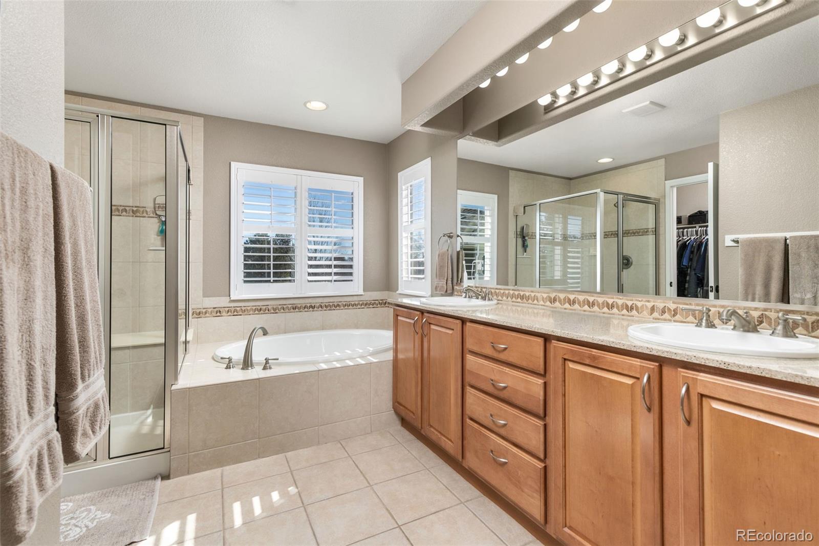 MLS Image #14 for 6690 s fenton street,littleton, Colorado