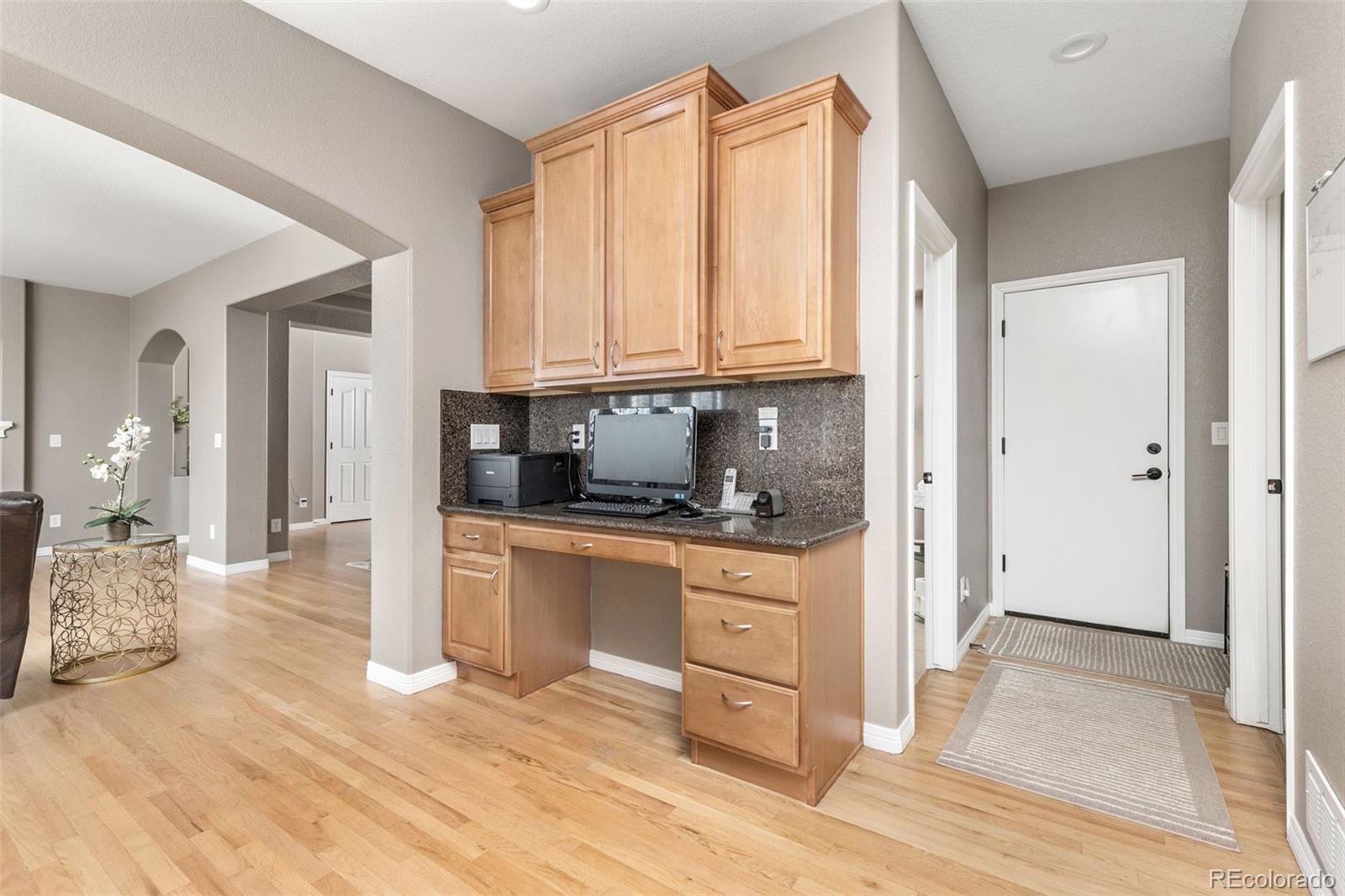 MLS Image #7 for 6690 s fenton street,littleton, Colorado