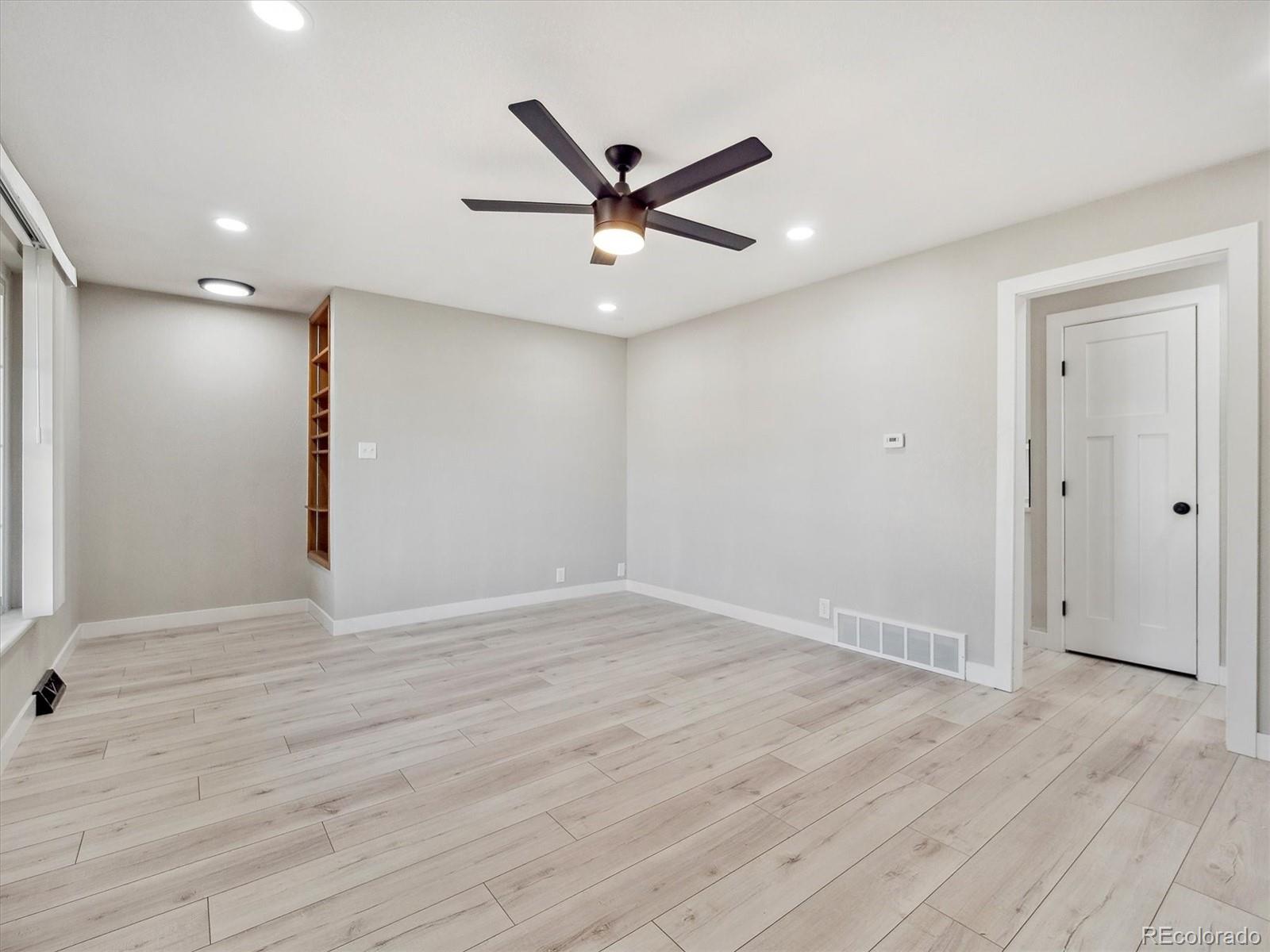 MLS Image #5 for 1475 s eaton street,lakewood, Colorado