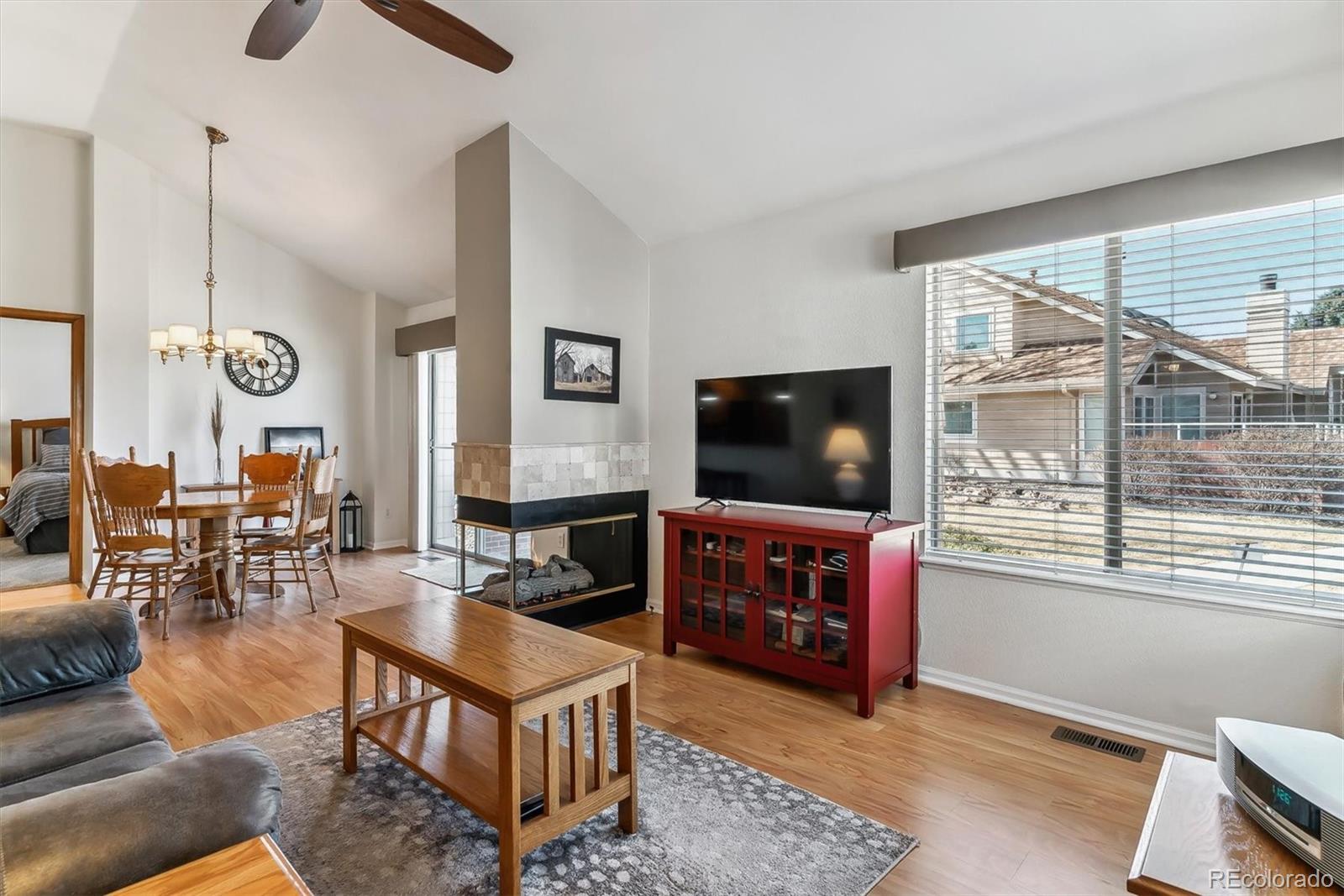 MLS Image #11 for 2135 s troy way,aurora, Colorado