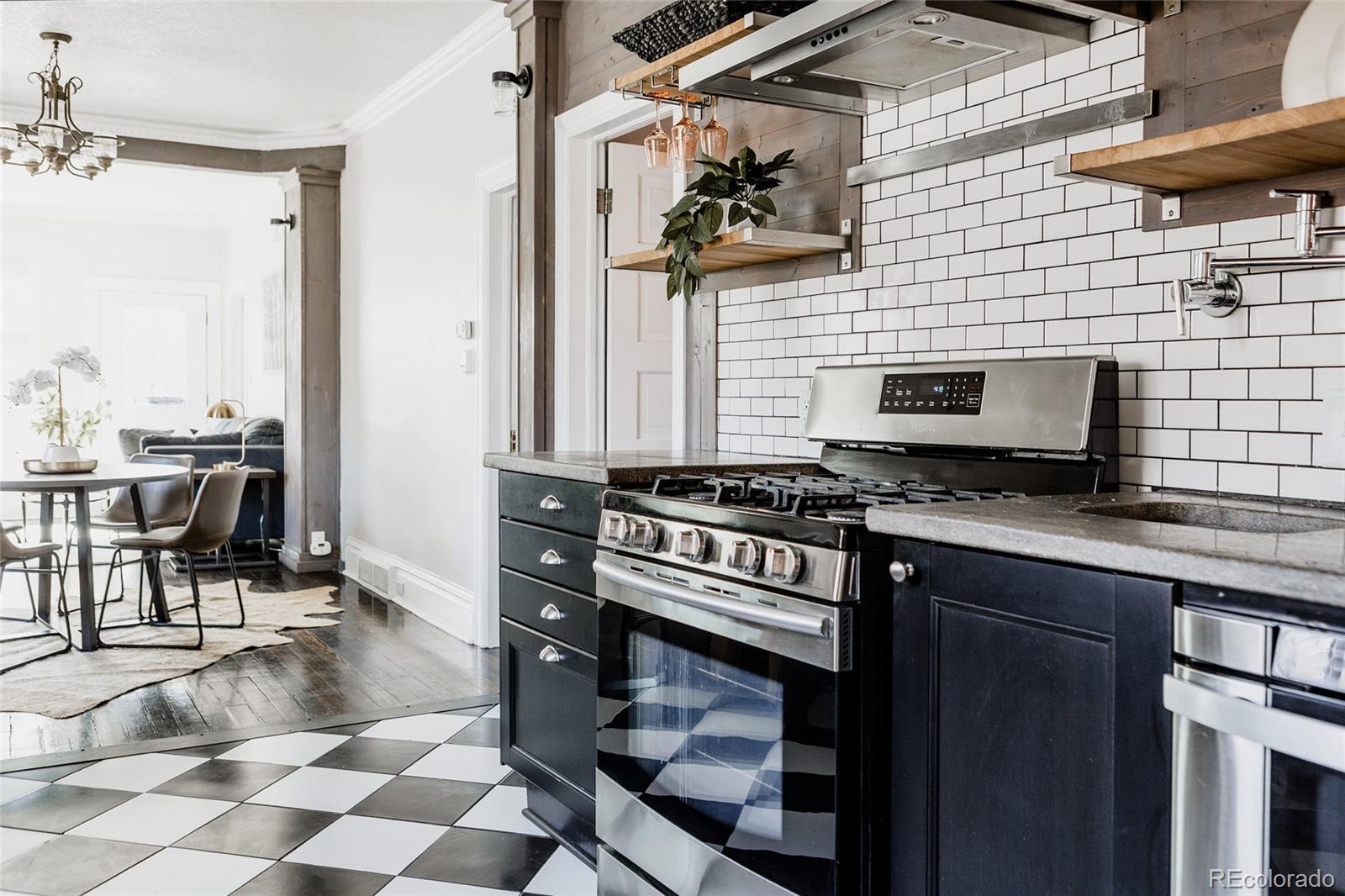 MLS Image #10 for 1788 s sherman street,denver, Colorado