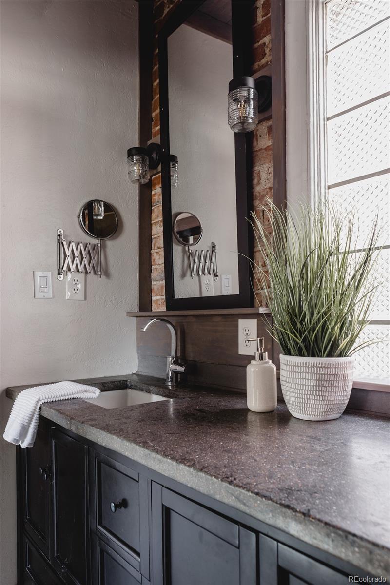 MLS Image #24 for 1788 s sherman street,denver, Colorado