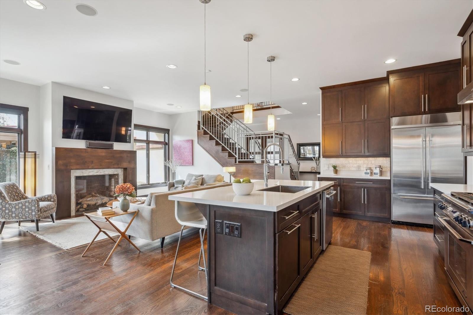 MLS Image #6 for 230  hudson street,denver, Colorado