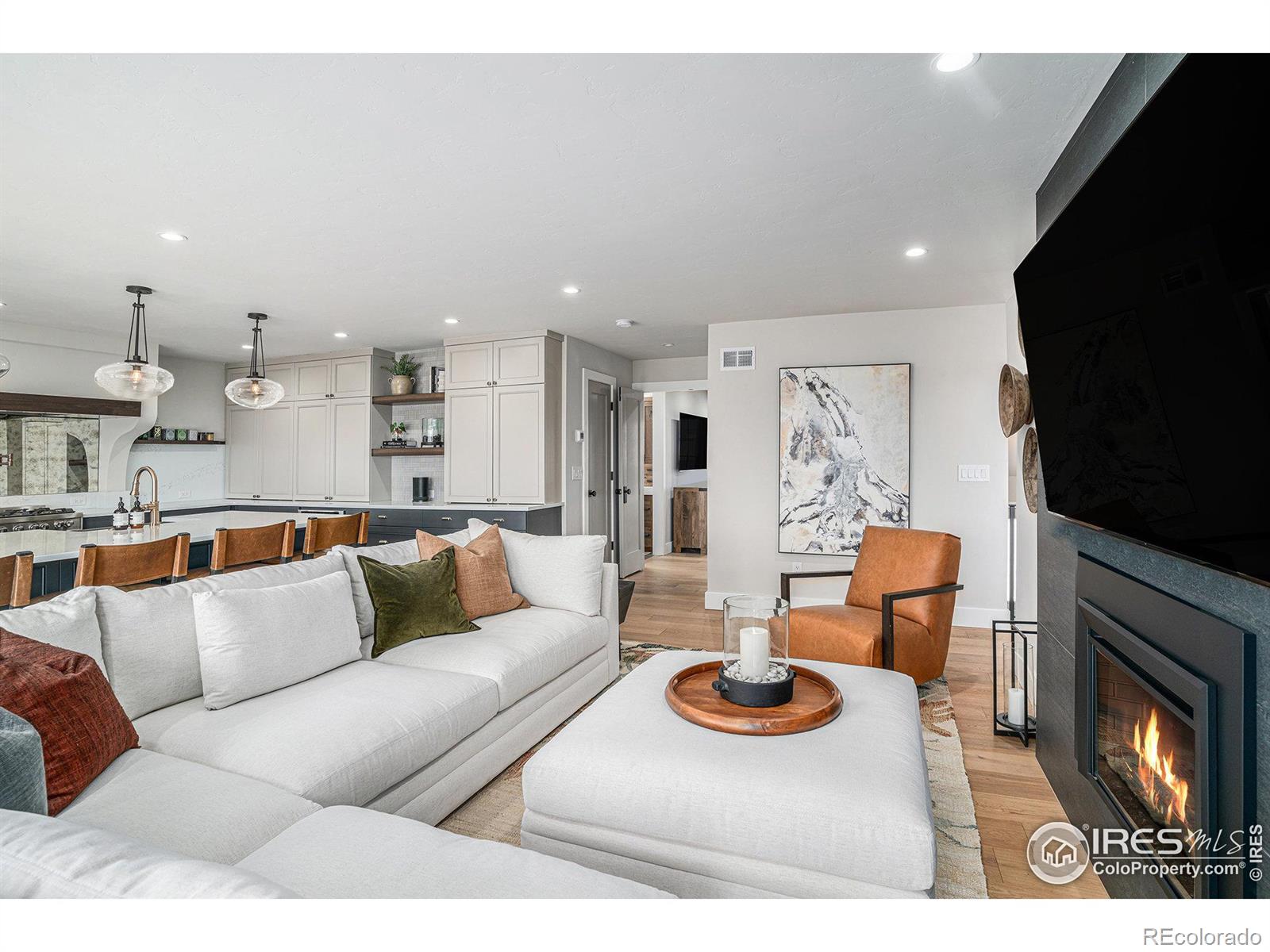 MLS Image #12 for 2730  logan drive,loveland, Colorado
