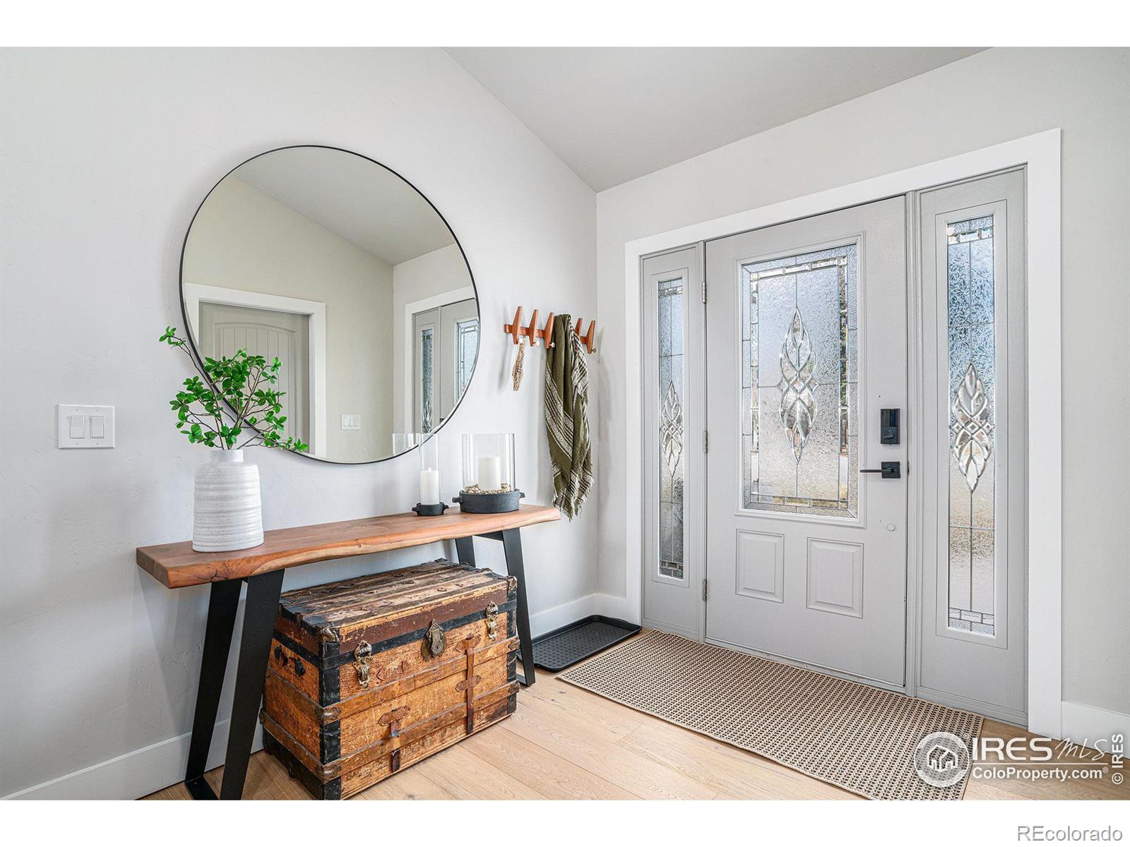 MLS Image #3 for 2730  logan drive,loveland, Colorado