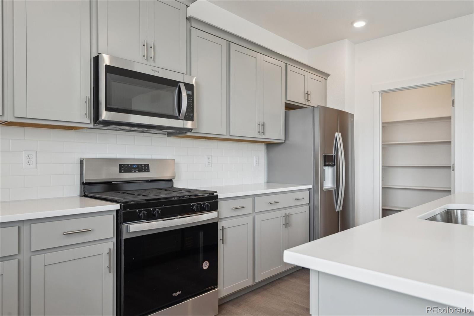 MLS Image #5 for 4115  marble drive,mead, Colorado