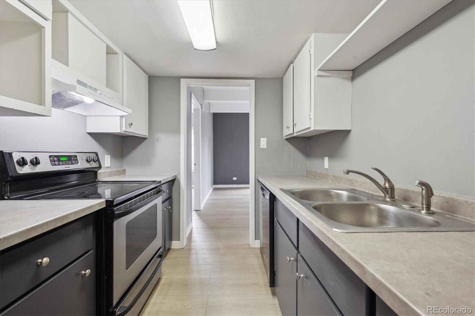 MLS Image #8 for 9995 e harvard avenue,denver, Colorado