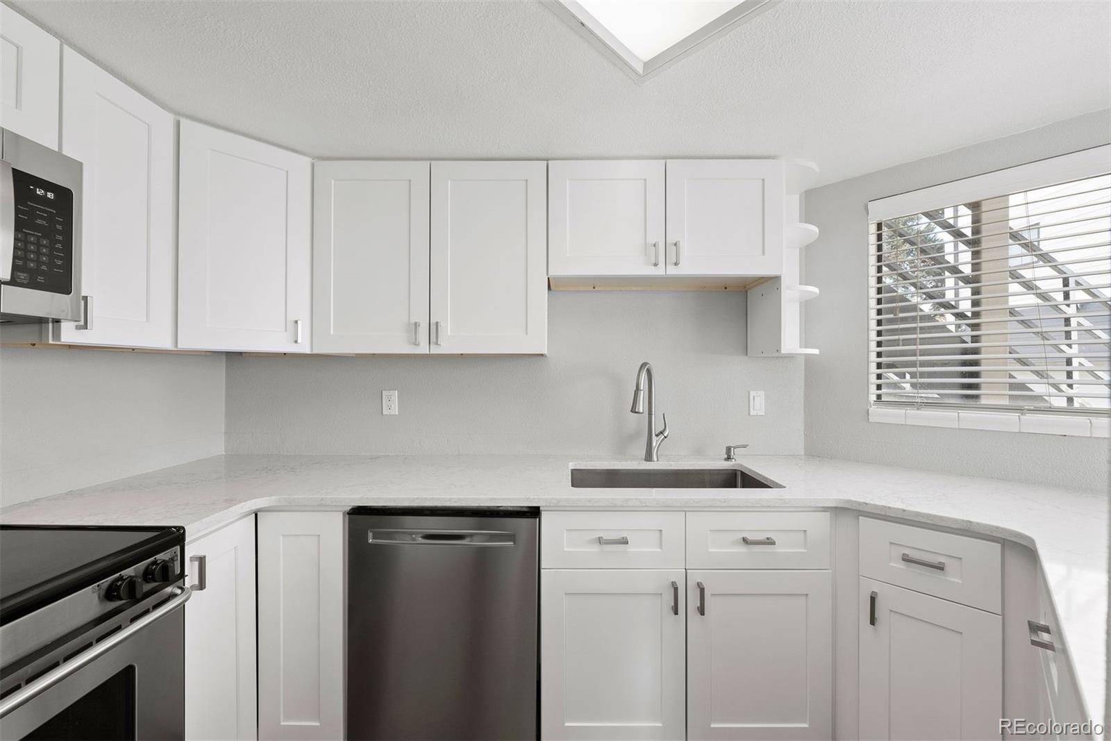 MLS Image #9 for 350  detroit street,denver, Colorado