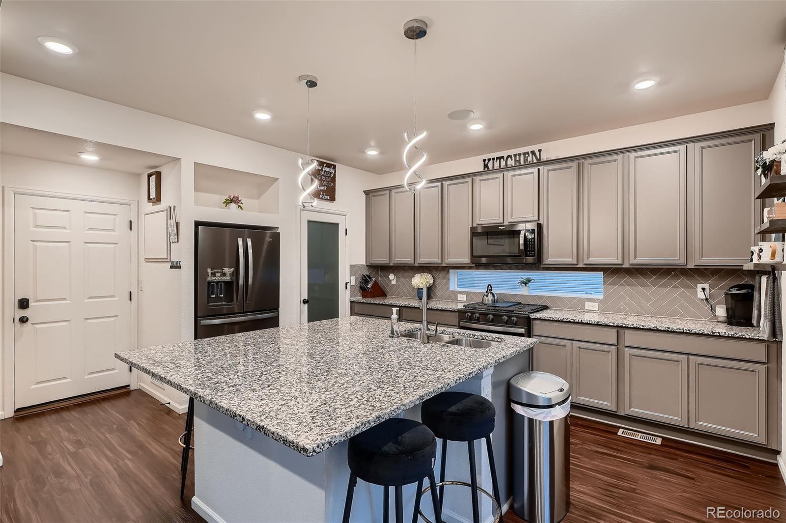 MLS Image #8 for 4526 n quatar court,aurora, Colorado