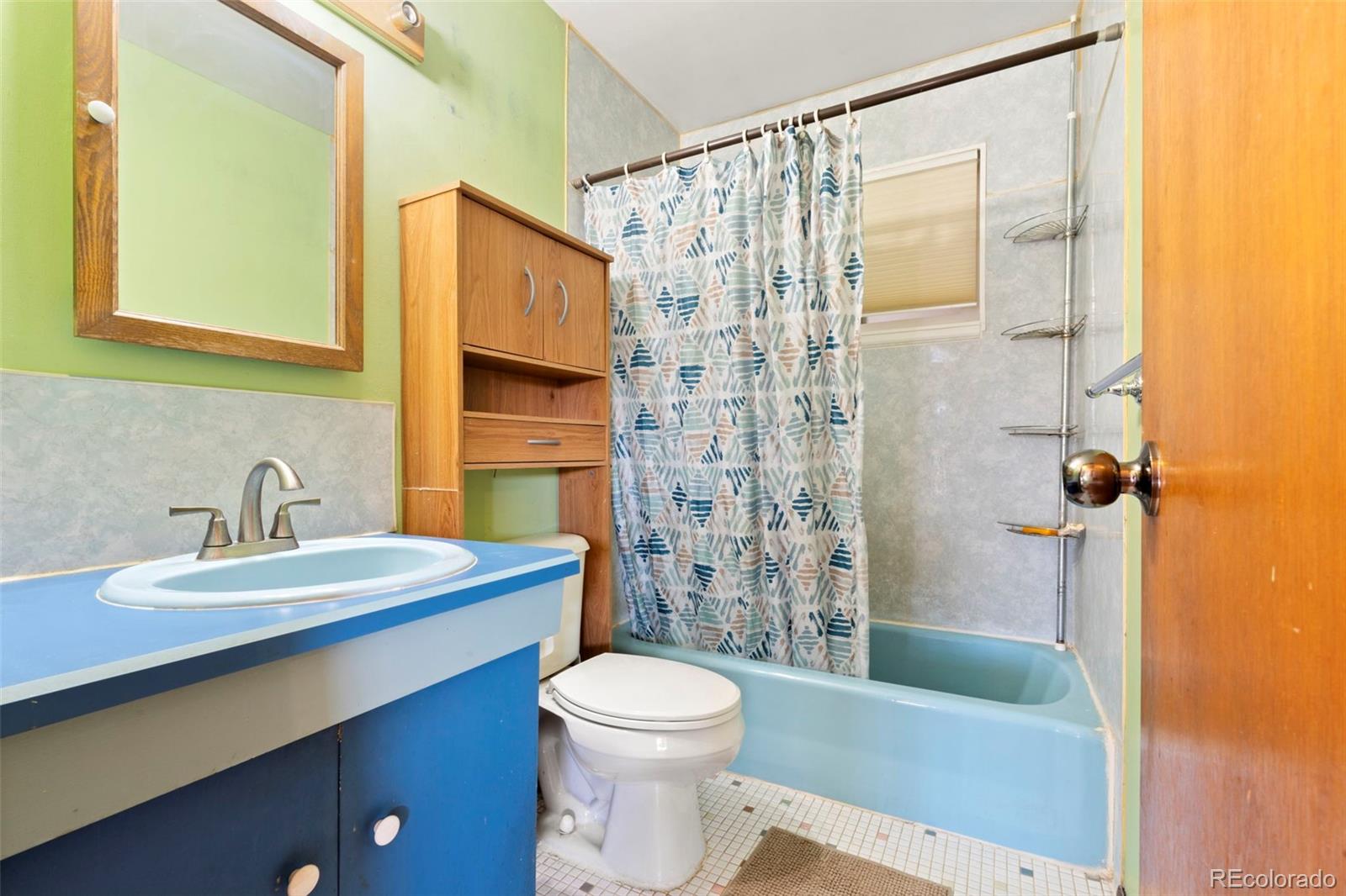 MLS Image #4 for 7140  avrum drive,denver, Colorado