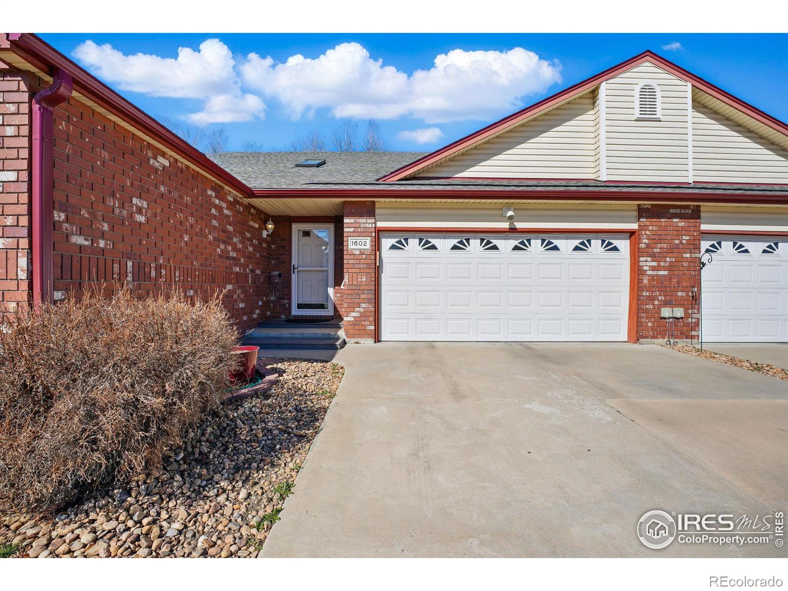 MLS Image #1 for 1602  oak ridge lane,longmont, Colorado