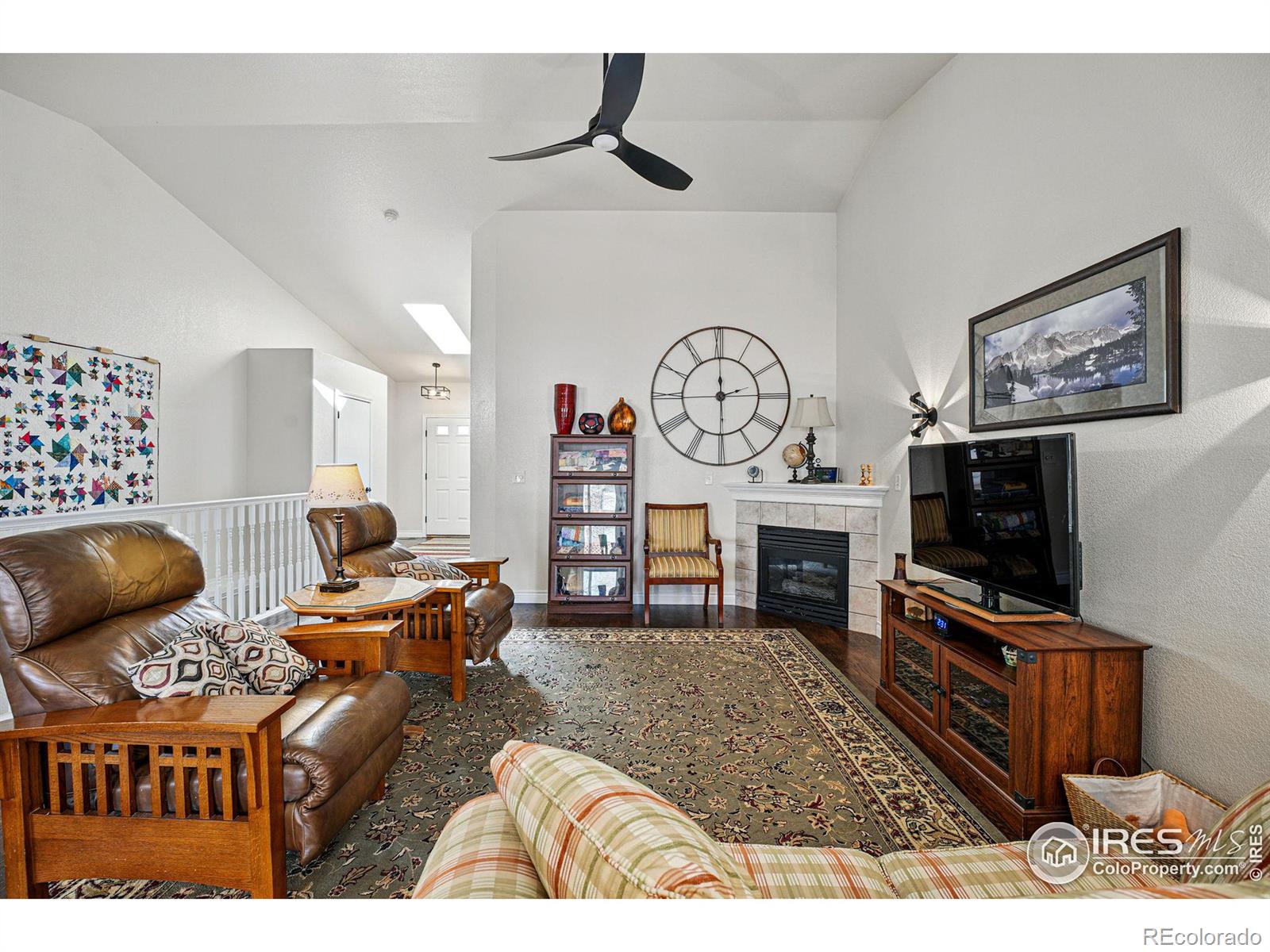 MLS Image #6 for 1602  oak ridge lane,longmont, Colorado