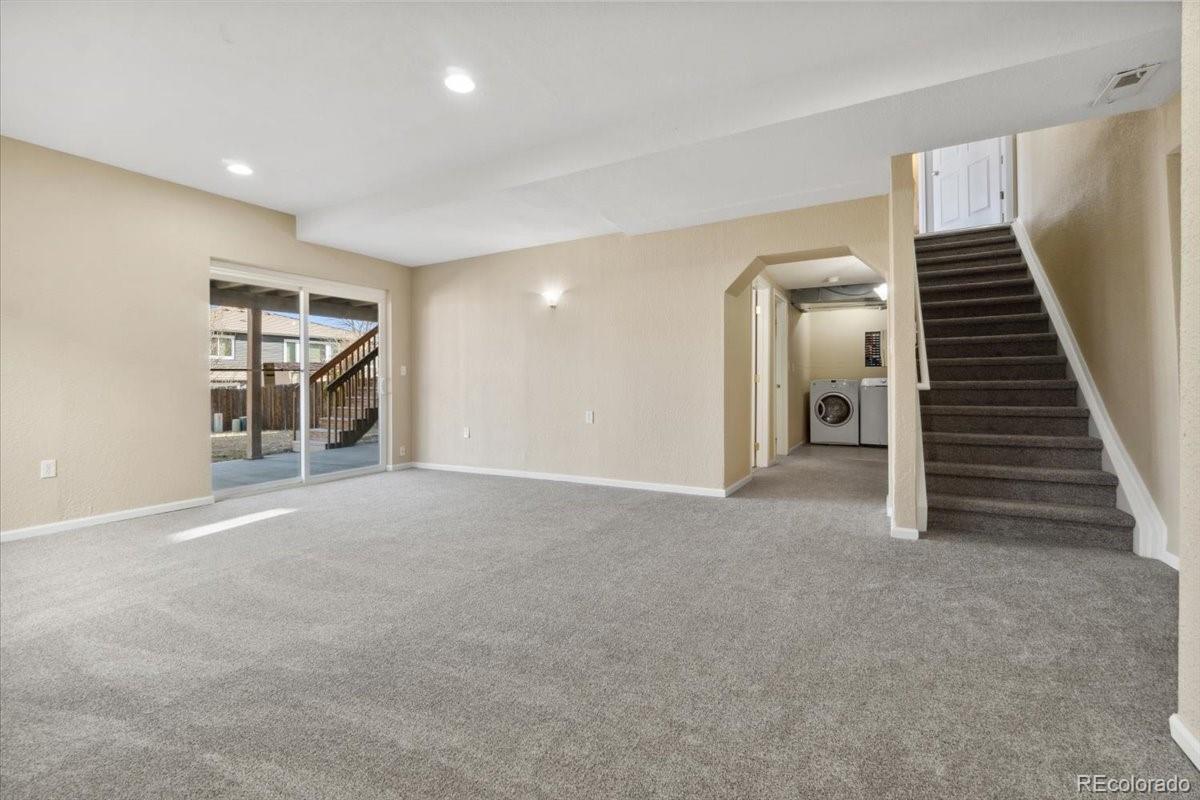 MLS Image #23 for 20781 e 48th place,denver, Colorado