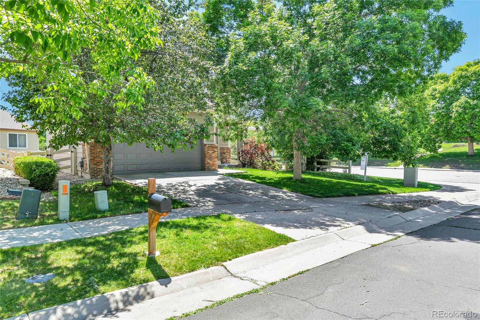 MLS Image #0 for 14944 e archer circle,aurora, Colorado