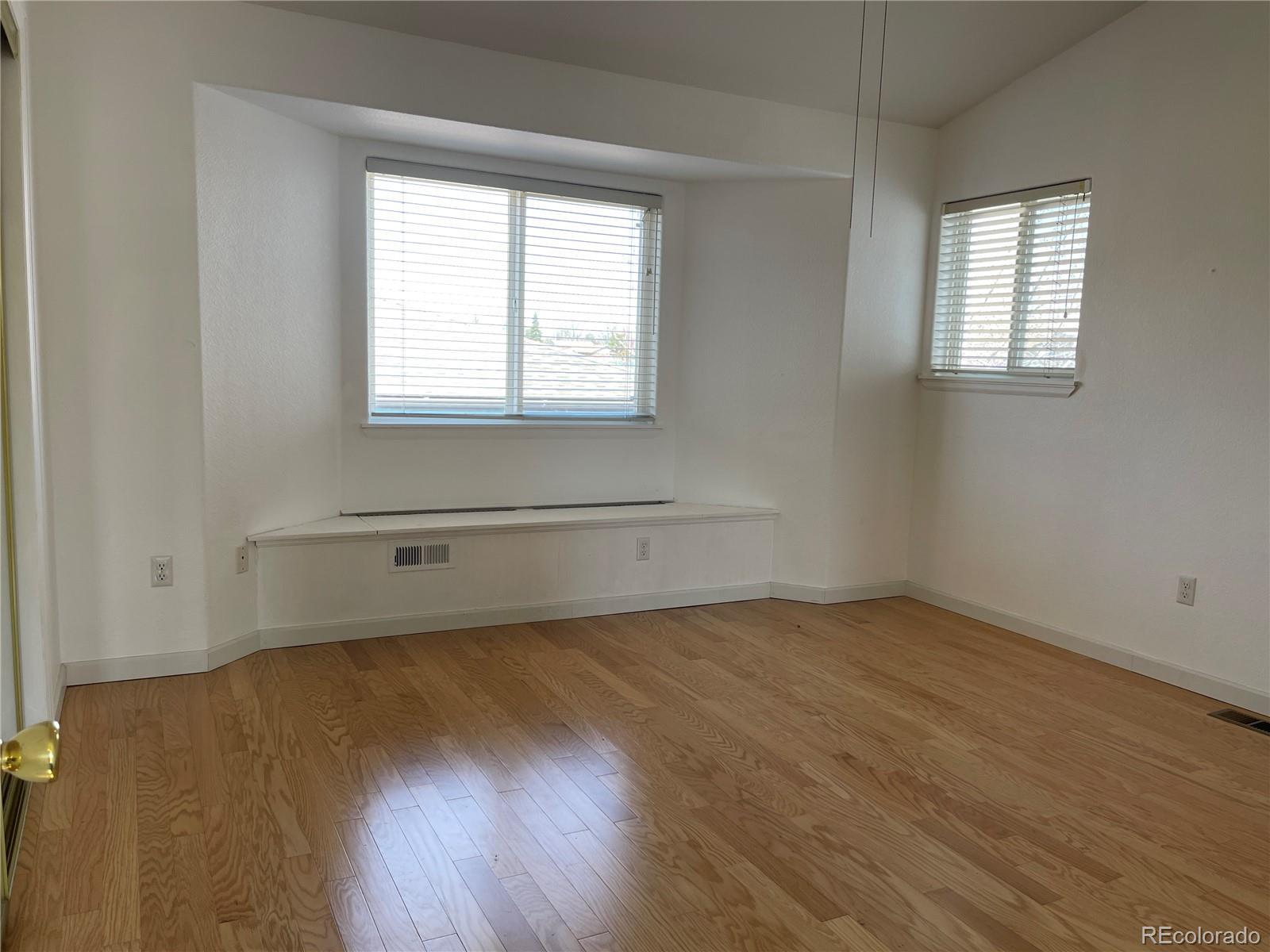 MLS Image #5 for 1339  sumner street,longmont, Colorado