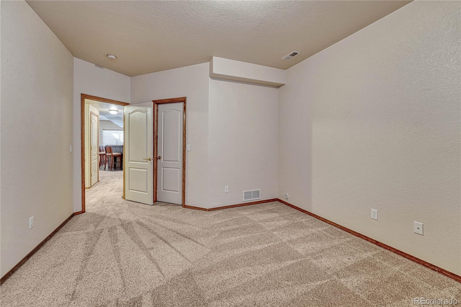 MLS Image #37 for 8641  roaring fork drive,colorado springs, Colorado