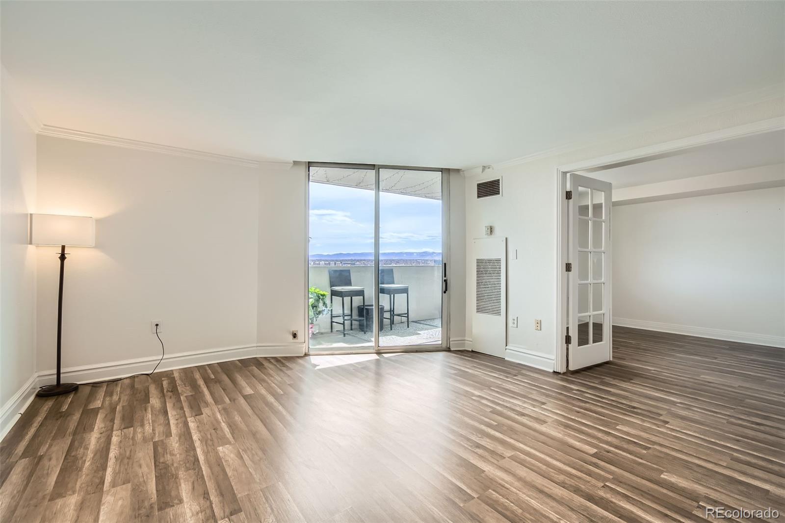MLS Image #2 for 601 w 11th avenue,denver, Colorado