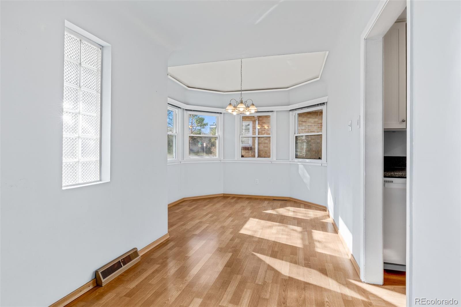 MLS Image #11 for 1273 s jackson street,denver, Colorado